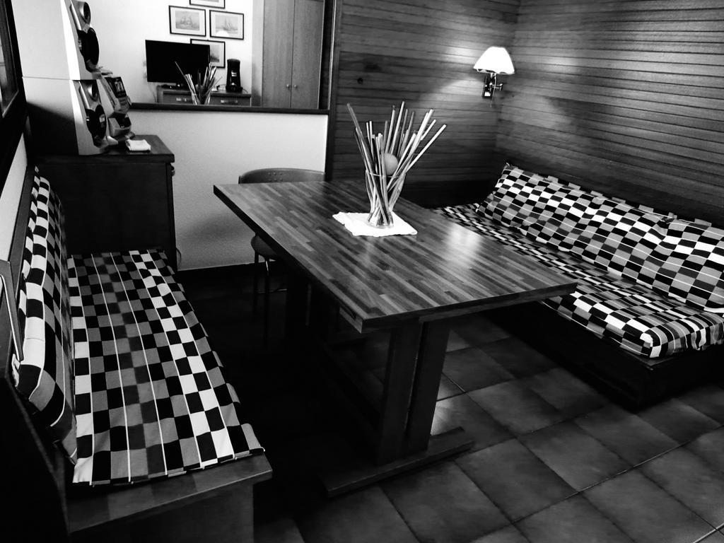 Petit Carnot Apartment Nizza